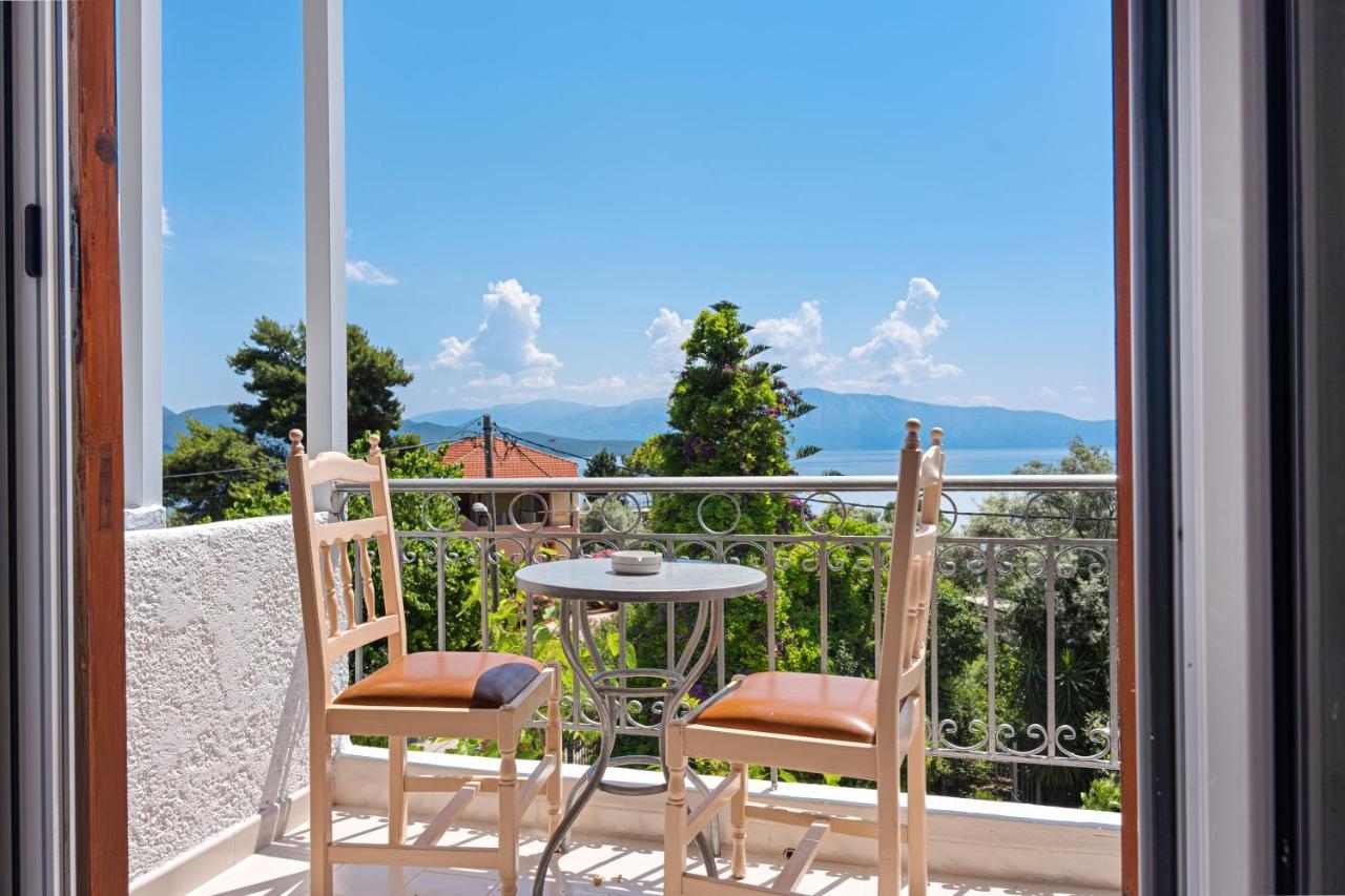 Hotel Alexandros B Nikiana Exterior foto